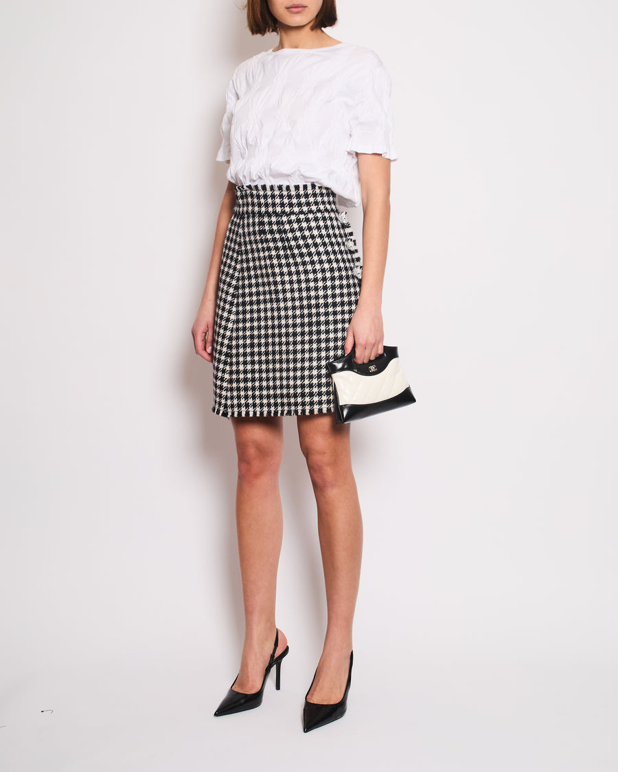 Dolce & Gabbana Black & White Wool Houndstooth Mini Skirt with Zebra Appliqué Size IT 38 (UK 6)