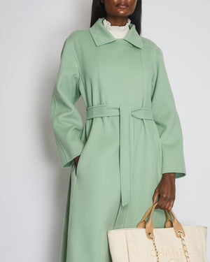 Max Mara Mint Green Cashmere Coat with Belt Size IT 40-42 (UK 8-10)