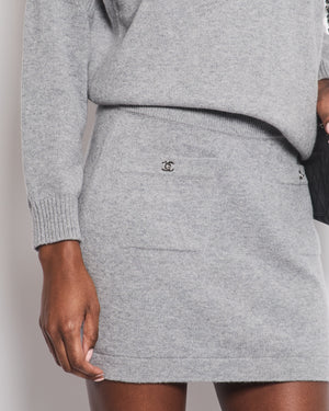 *HOT* Chanel 24B Grey Cashmere Jumper and Mini Skirt Set with Silver CC Buttons Details Size FR 36 (UK 8)