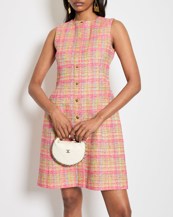 Carolina Herrera Pink & Multicolour Tweed Dress with Gold Buttons Size 0 (UK 4) RRP £1650