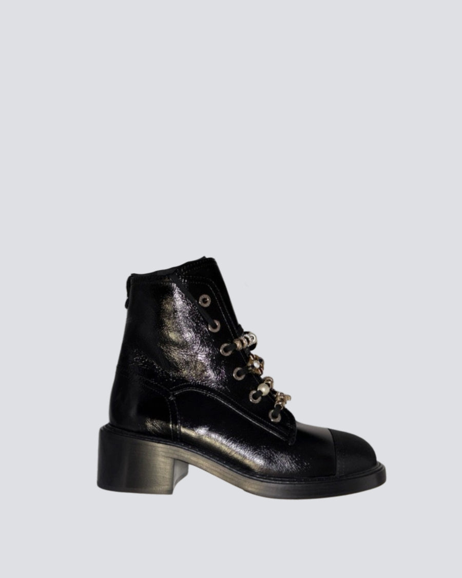 Chanel Black Leather Chanel Métiers D'art Combat Boots Size EU 38