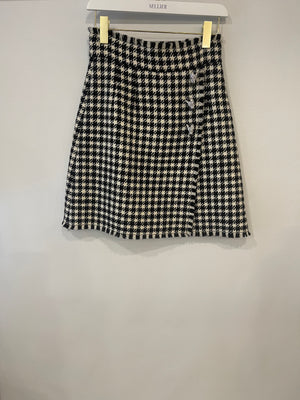 Dolce & Gabbana Black & White Wool Houndstooth Mini Skirt with Zebra Appliqué Size IT 38 (UK 6)