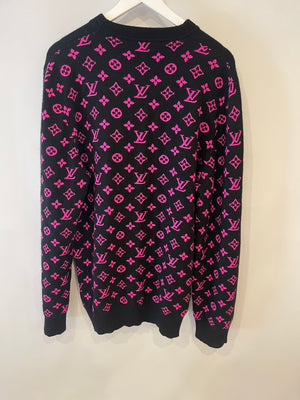 Louis Vuitton Menswear Black Cashmere Jumper with Pink Logo Monogram Size XXL (UK 44)