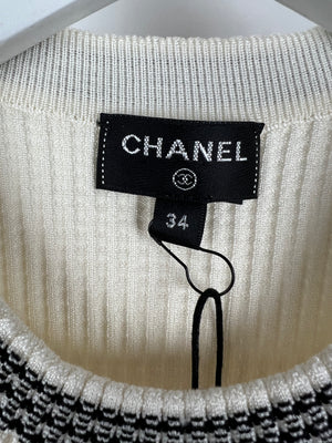 Chanel 22C Cream Knit Long Sleeve Mini Dress with Black Detail and Pearl Logo Buttons Size FR 34 (UK 6) RRP £2450