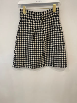 Dolce & Gabbana Black & White Wool Houndstooth Mini Skirt with Zebra Appliqué Size IT 38 (UK 6)