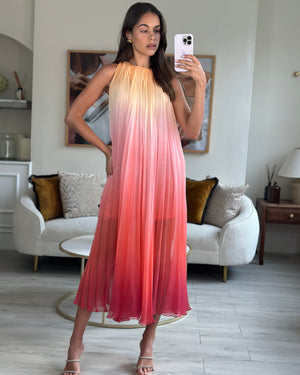 Chanel 20A Ombre Pink, Peach and Orange Silk Pleated Sleeveless Midi Dress Size FR 34 (UK 6) RRP £5,500