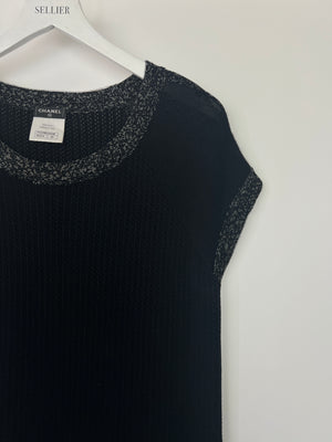 Chanel 12P Black Knitted Short-Sleeve Dress with White Trim Detail FR 40 (UK 12)