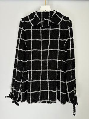 Chanel 20S Black and White Check Tweed Jacket with Crystal Logo Buttons and Metallic Fibre Size FR 34 (UK 6) RRP £6640