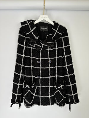 Chanel 20S Black and White Check Tweed Jacket with Crystal Logo Buttons and Metallic Fibre Size FR 34 (UK 6) RRP £6640