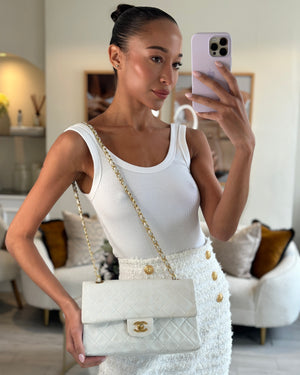 *FIRE PRICE* Chanel Vintage White Medium Classic Double Flap Bag in Lambskin Leather with 24K Gold Hardware