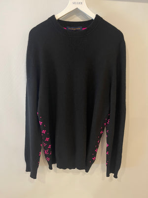 Louis Vuitton Menswear Black Cashmere Jumper with Pink Logo Monogram Size XXL (UK 44)