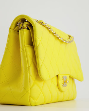 Timeless Jumbo Chanel Yellow Leather ref.217650 - Joli Closet