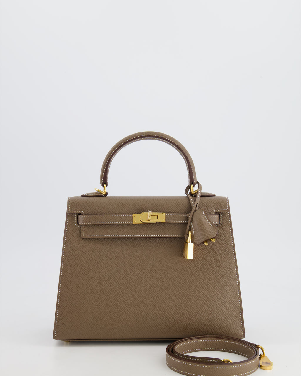 Hermes Etoupe Kelly 25 Epsom Sellier Bag Gold Hardware at 1stDibs