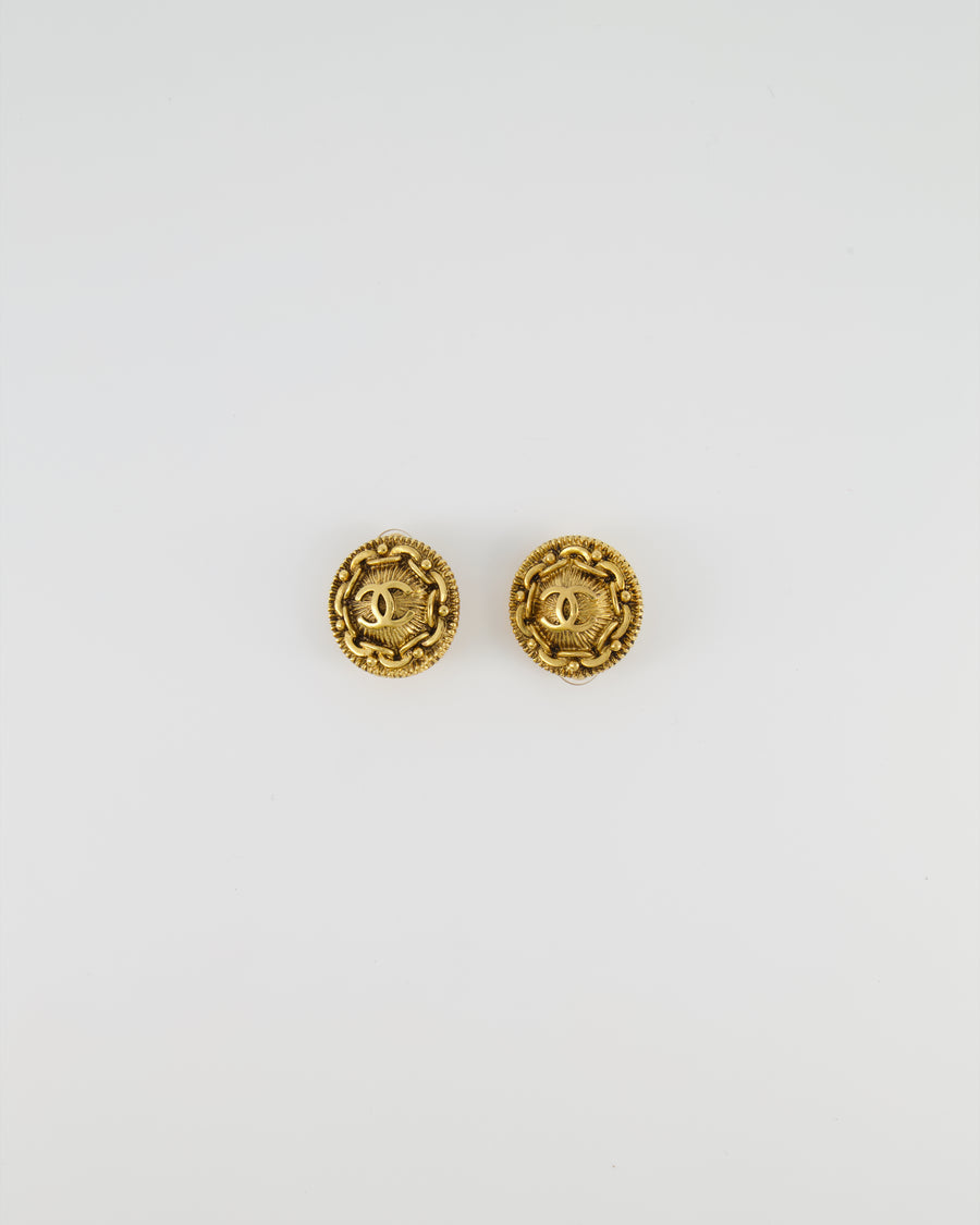 Chanel Vintage Yellow Gold Round Abstract CC Logo Clip On Earrings