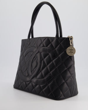 *HOT* Chanel Vintage Black Tote Bag with CC Logo in Caviar Leather and Silver Hardware&nbsp;