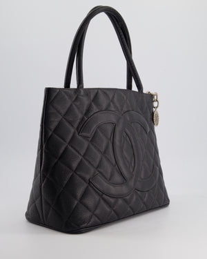 *HOT* Chanel Vintage Black Tote Bag with CC Logo in Caviar Leather and Silver Hardware&nbsp;