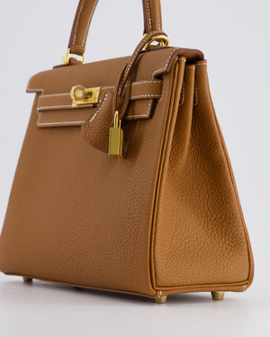 *HOLY GRAIL* Hermès Kelly Bag 25cm Retourne in Gold Togo Leather with Gold Hardware