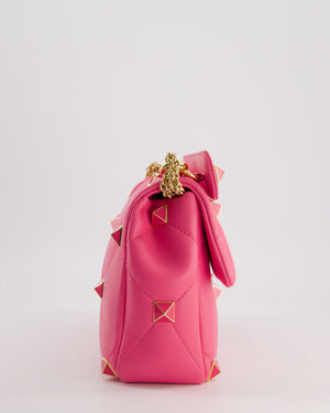 *LIMITED EDITION* Valentino Pink Roman Stud Large Bag In Nappa Leather with Gold Hardware RRP £2750