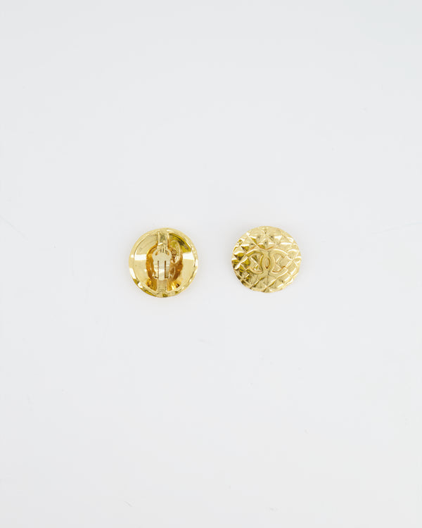 Chanel Vintage Large Yellow Gold Matelasse Round Clip On Earrings