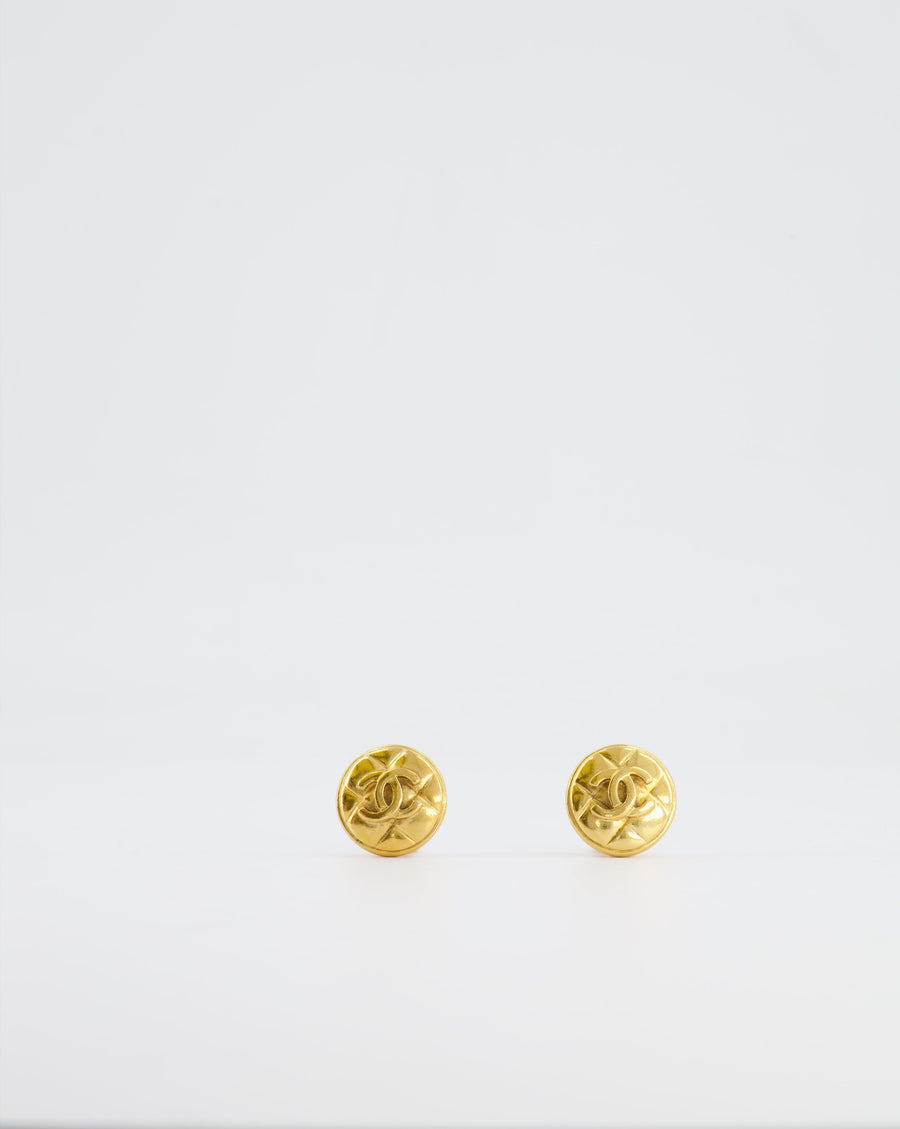 Chanel Vintage Yellow Gold Quilted CC Logo Round Clip-On Earrings