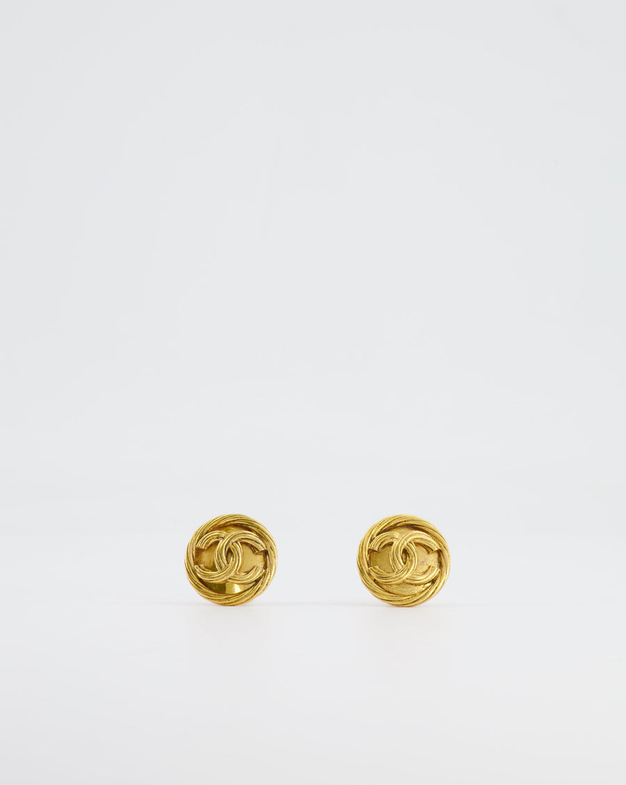 Chanel Vintage Yellow Gold Textured CC Logo Round Clip-On Earrings