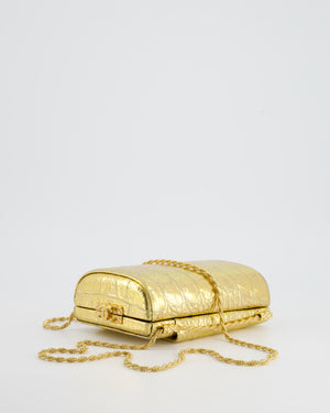 *COLLECTOR'S PIECE* Chanel Gold Croc Embossed Vanity Case Bag in Calfskin Leather with Gold Hardware