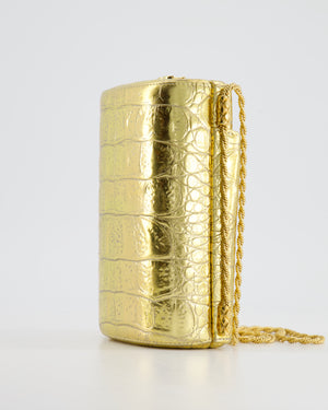 *COLLECTOR'S PIECE* Chanel Gold Croc Embossed Vanity Case Bag in Calfskin Leather with Gold Hardware