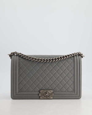 *HOT & FIRE PRICE* Chanel Stone Grey Medium Boy Bag in Calfskin Leather with Ruthenium Hardware