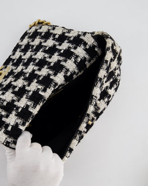 Chanel 19 Black & White Ribbon Houndstooth Tweed Flap Bag