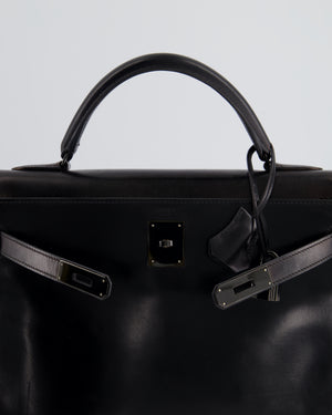 *SUPER RARE* Hermès So Black Kelly Retourne 32cm in Box Calfskin Leather and Black Hardware