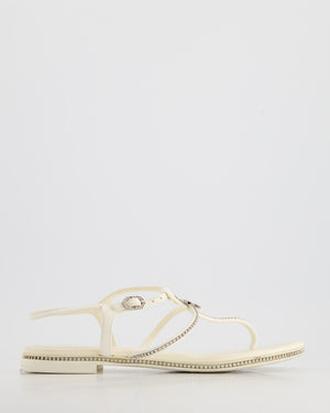 Chanel White Leather Flat Sandals with Crystal Trim and CC Logo Size EU 40