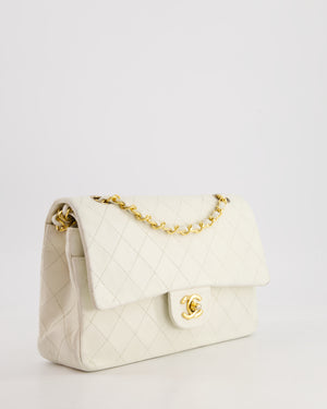 *FIRE PRICE* Chanel Vintage White Medium Classic Double Flap Bag in Lambskin Leather with 24K Gold Hardware