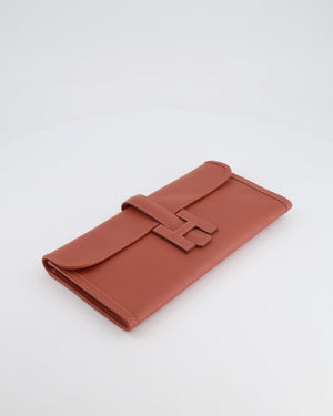 Hermès Jige Clutch Bag in Terre Battue Evercolour Leather