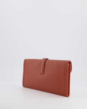 Hermès Jige Clutch Bag in Terre Battue Evercolour Leather