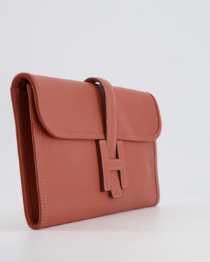 Hermès Jige Clutch Bag in Terre Battue Evercolour Leather