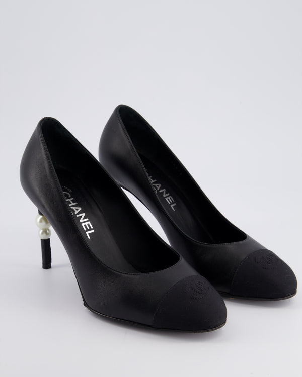 *HOT* Chanel Black Leather Pumps with Pearls & CC Logo Details Size EU 40C