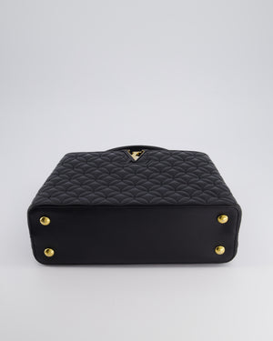 *HOT* Louis Vuitton Capucines MM Bag in Black Quilted Flower Lambskin Leather and Gold Hardware RRP £6,440