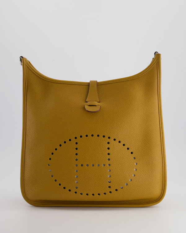 Hermès Evelyne III 29cm Bag in Sesame Togo Leather with Palladium Hardware