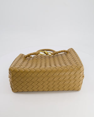 Bottega Veneta Medium Andiamo Bag in Beige Praline Intrecciato Leather with Gold Hardware RRP £4,030