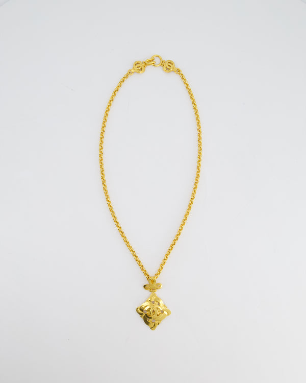 Chanel 97P Vintage Gold Pendant Necklace With CC Detail